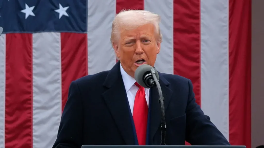 Ν.Τραμπ: «Θα ήταν καλύτερο να έχουμε άμεσες διαπραγματεύσεις με το Ιράν για τα πυρηνικά»