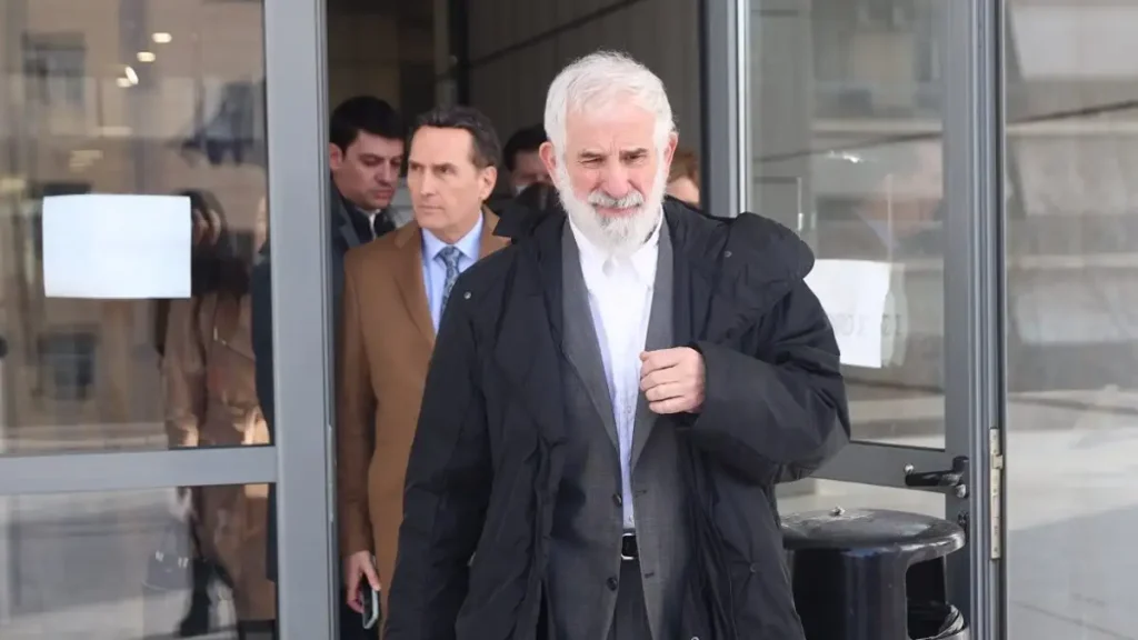 Νέες αποκαλύψεις στη δίκη του Π.Φιλιππίδη: «Η Α.Μ.Παπαχαραλάμπους είχε σχέση με τον ηθοποιό» λέει μάρτυρας