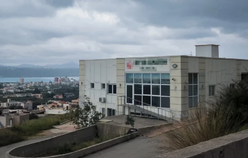 Νέες μαρτυρίες για το γηροκομείο – «κολαστήριο» στα Χανιά: «Τους χειρίζονταν σαν άψυχα αντικείμενα»