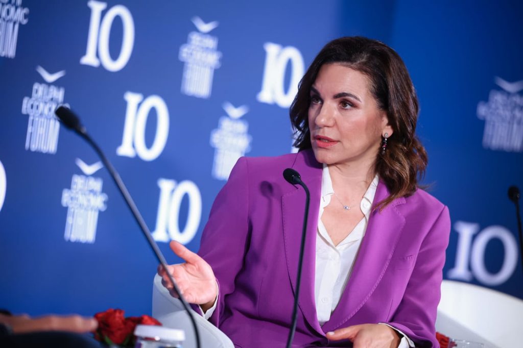 O.Kεφαλογιάννη: «Η προσωπική ζωή μιας γυναίκας πολιτικού δεν αντιμετωπίζεται με ουδετερότητα»