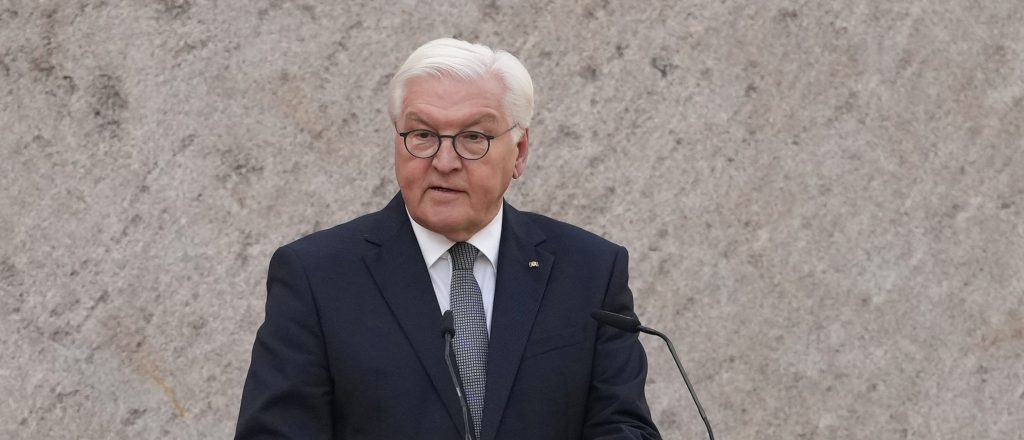 Φ.Β.Σταϊνμάιερ: «Ο ευρωστρατός δεν μπορεί να υποκαταστήσει το ΝΑΤΟ»