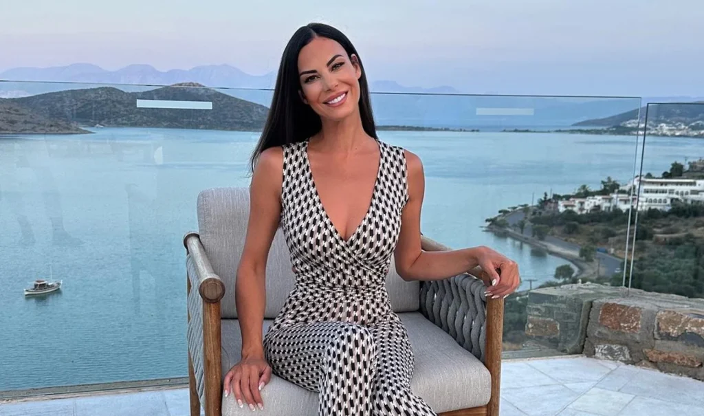 «Ας σπάσουμε εγωισμούς και όχι μόνο τσόφλια»: Η γεμάτη νόημα ανάρτηση της Ε.Βατίδου