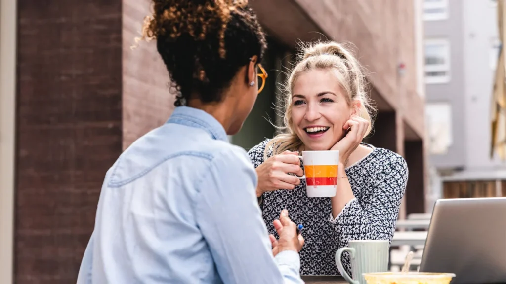 Πώς η μυρωδιά επηρεάζει το ποιον συμπαθούμε – Τι αποκαλύπτει νέα μελέτη