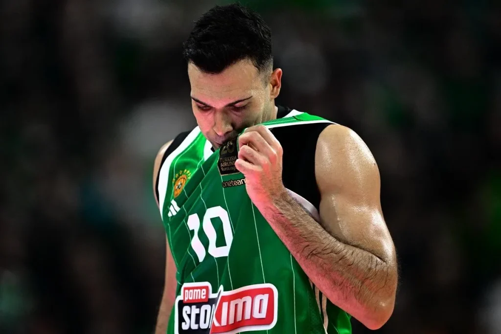 Ιστορικό ρεκόρ για τον Κώστα Σλούκα: Έφθασε τους 4.000 πόντους στην Ευρωλίγκα στο παιχνίδι εναντίον της Εφές