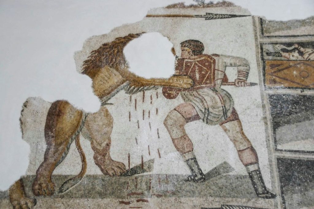 Ανακαλύφθηκε σκελετός μονομάχου με δαγκωματιές λιονταριού (φωτο)