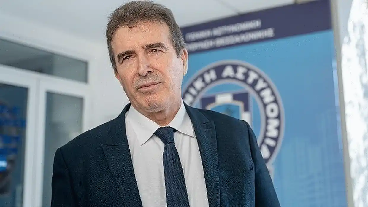 Μ.Χρυσοχοΐδης για δολοφονία στο Χαλάνδρι: «Αλληλοεξοντώσεις της Greek Mafia – Θα εξιχνιαστεί σύντομα»