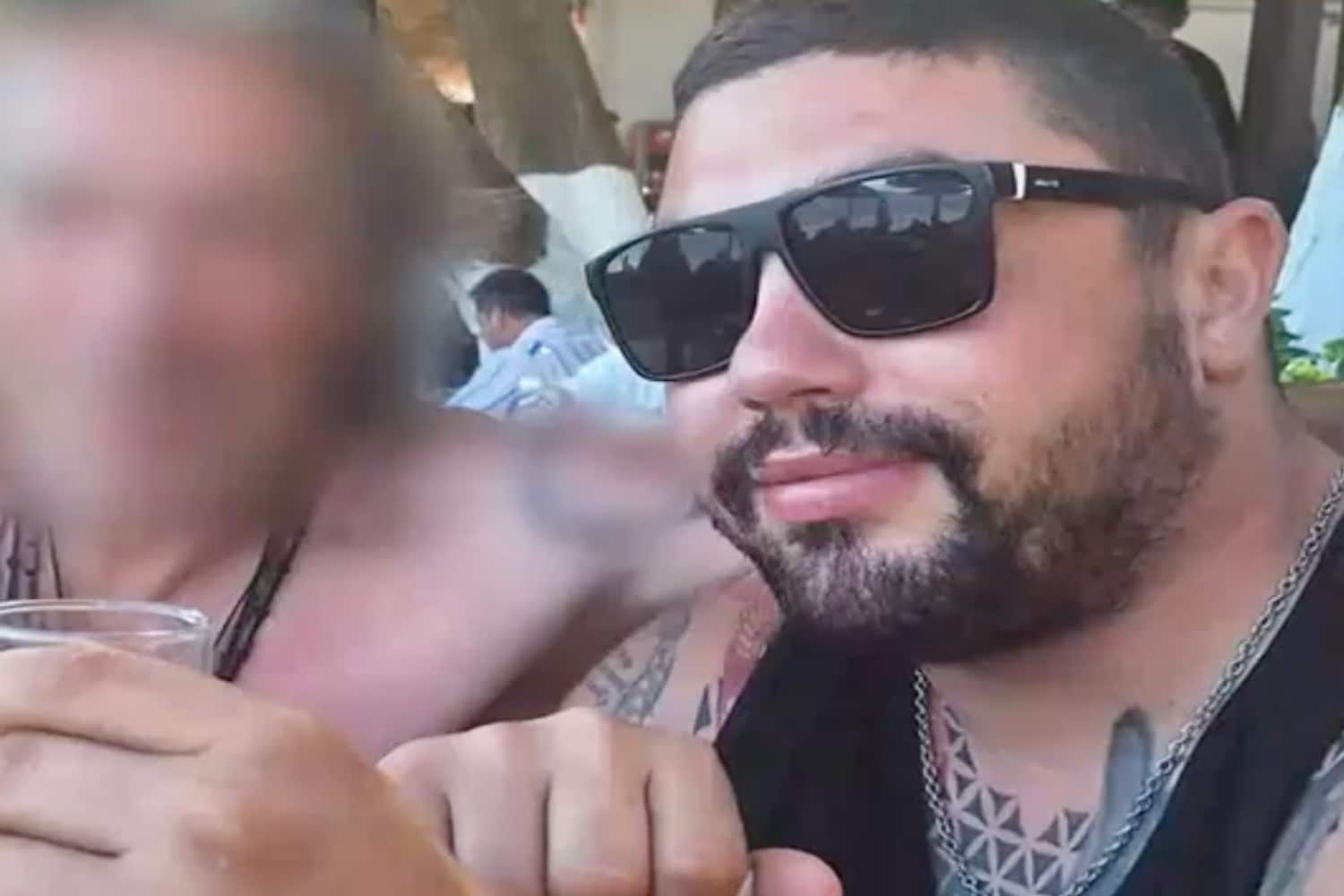 Λέσβος: Αυτή την ώρα η κηδεία του 29χρονου λιμενικού – Η τραγική σύμπτωση με τον σκύλο του