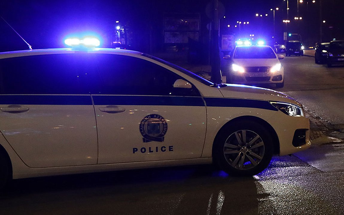 Θεσσαλονίκη: Εκκενώθηκε η πλατεία Μακεδονομάχων λόγω ύποπτης βαλίτσας