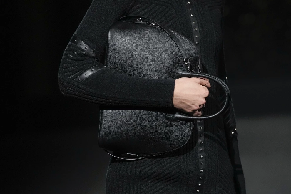 Πωλούν πλαστές επώνυμες τσάντες για αυθεντικές – Η μεγάλη απάτη του TikTok