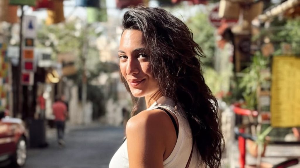 Η Ευγενία Σαμαρά χαλαρώνει στο Αμμάν της Ιορδανίας – Δείτε φωτογραφίες