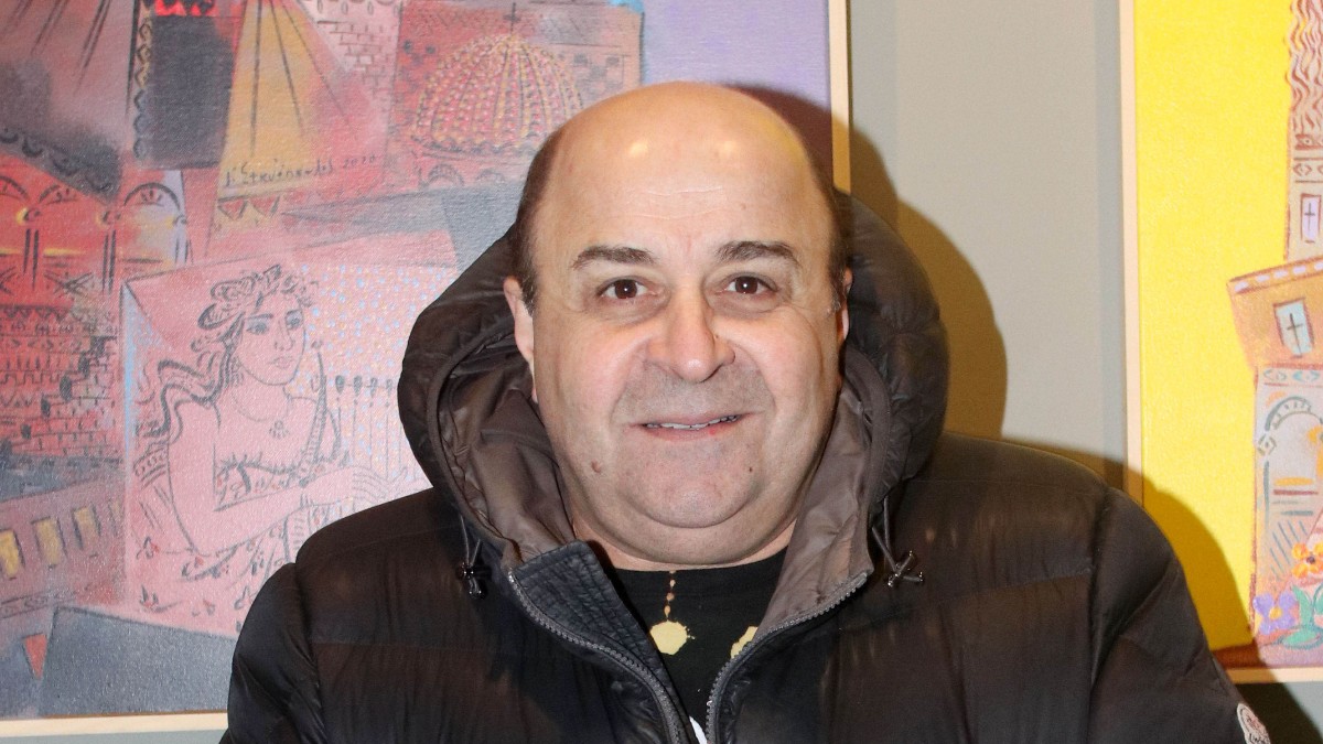 Μ.Σεφερλής: Ακυρώνονται οι παραστάσεις του «Τούτσι» μετά από υποδείξεις του γιατρού του – Ποιος είναι ο λόγος