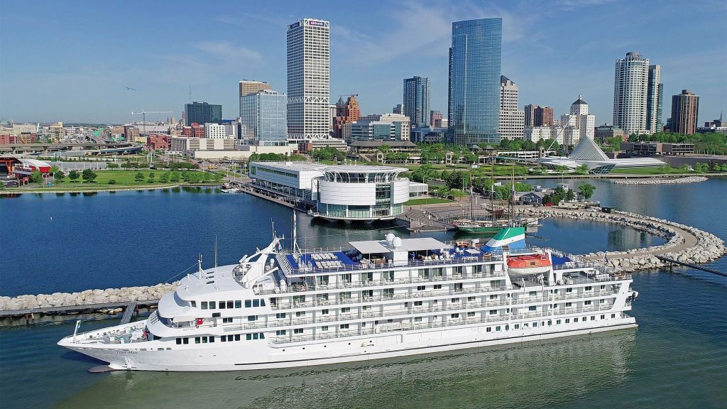 ΗΠΑ: Στη φυλακή 19χρονος που ανέφερε ψευδώς την ύπαρξη βόμβας σε κρουαζιέρα για να μην του φύγει η κοπέλα του