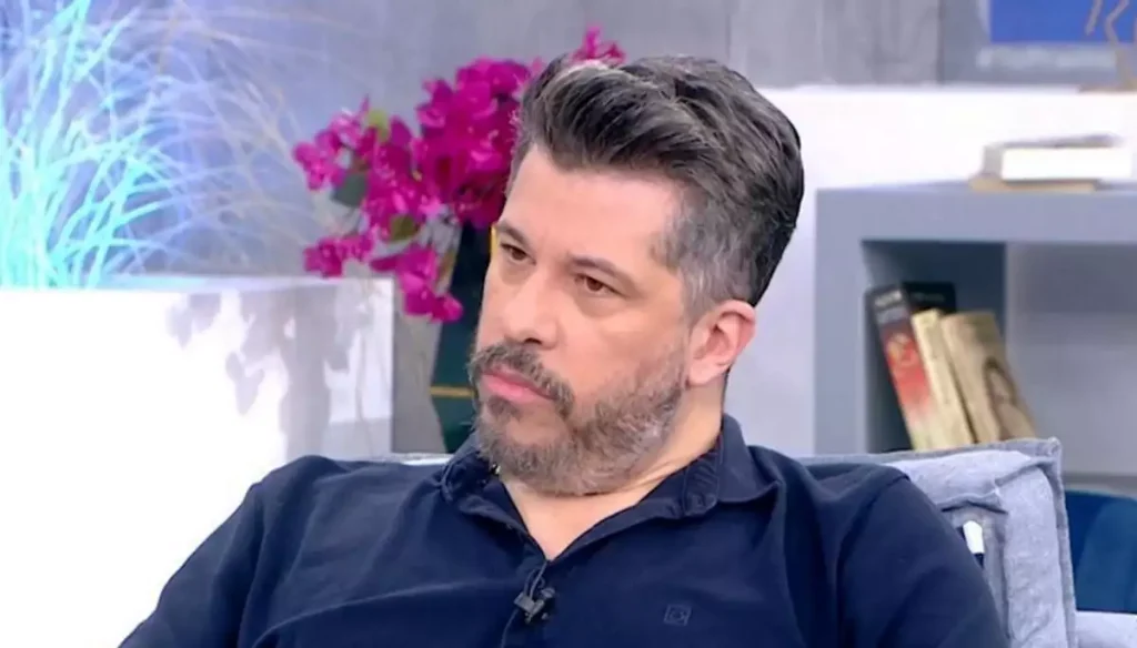 Χάρης Βαρθακούρης: «Δεν παρακολουθώ τηλεόραση οπότε δεν γνωρίζω κανέναν Έλληνα ηθοποιό εδώ και 20 χρόνια»