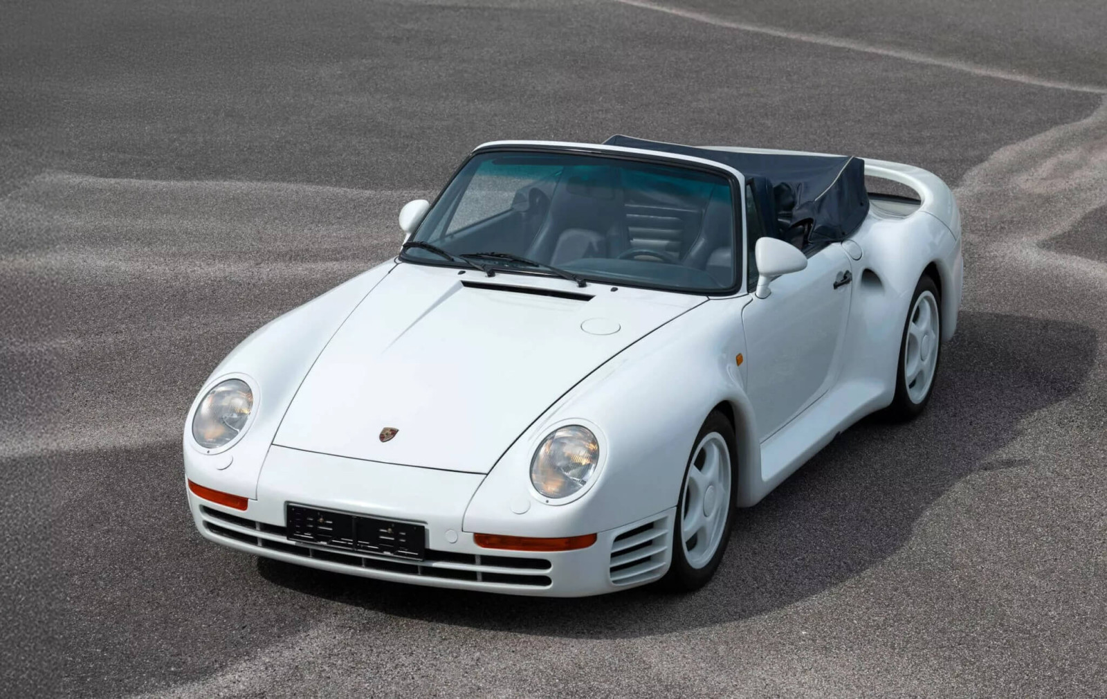 Στο σφυρί η μοναδική Porsche 959 Speedster του πλανήτη