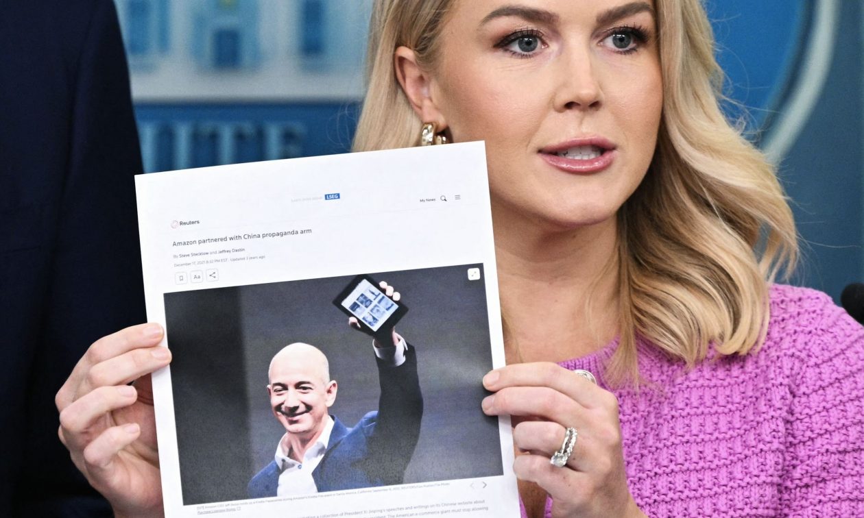 «Μετωπική» του Λευκού Οίκου με την Amazon: «Όργανο προπαγάνδας των Κινέζων» (βίντεο)