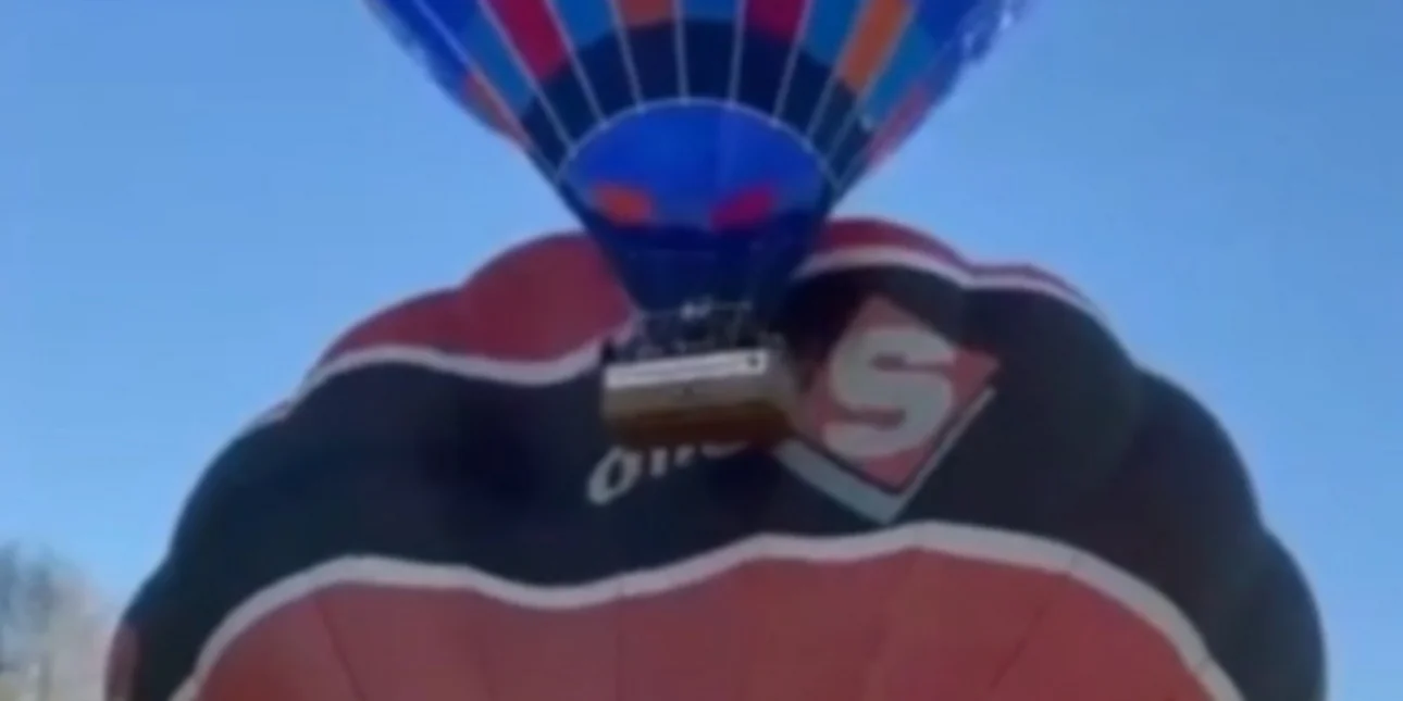 Άμστερνταμ: Δύο αερόστατα συγκρούστηκαν μεταξύ τους – Ούρλιαζαν οι επιβάτες (βίντεο)