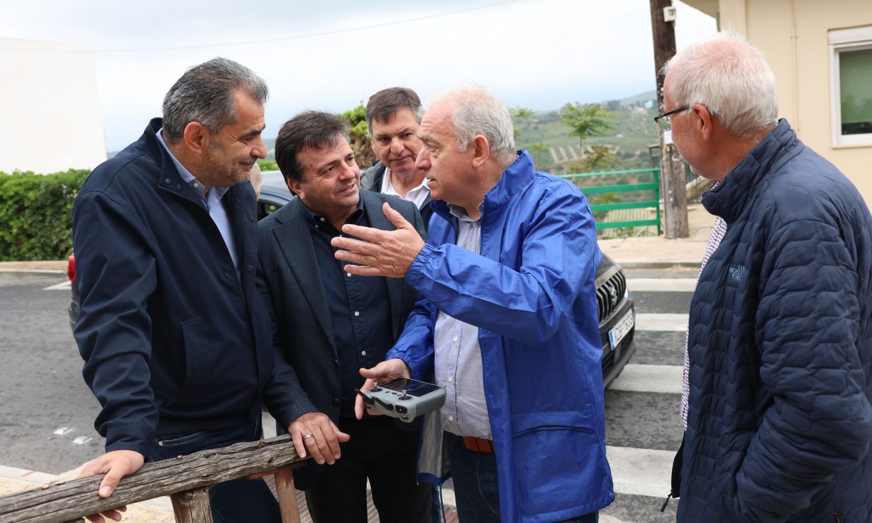 Στο Μαγαρικάρι την Δευτέρα ο Ευθύμης Λέκκας – Σε συναγερμό και σε αυτό το χωριό λόγω ρωγμών και κατολισθήσεων