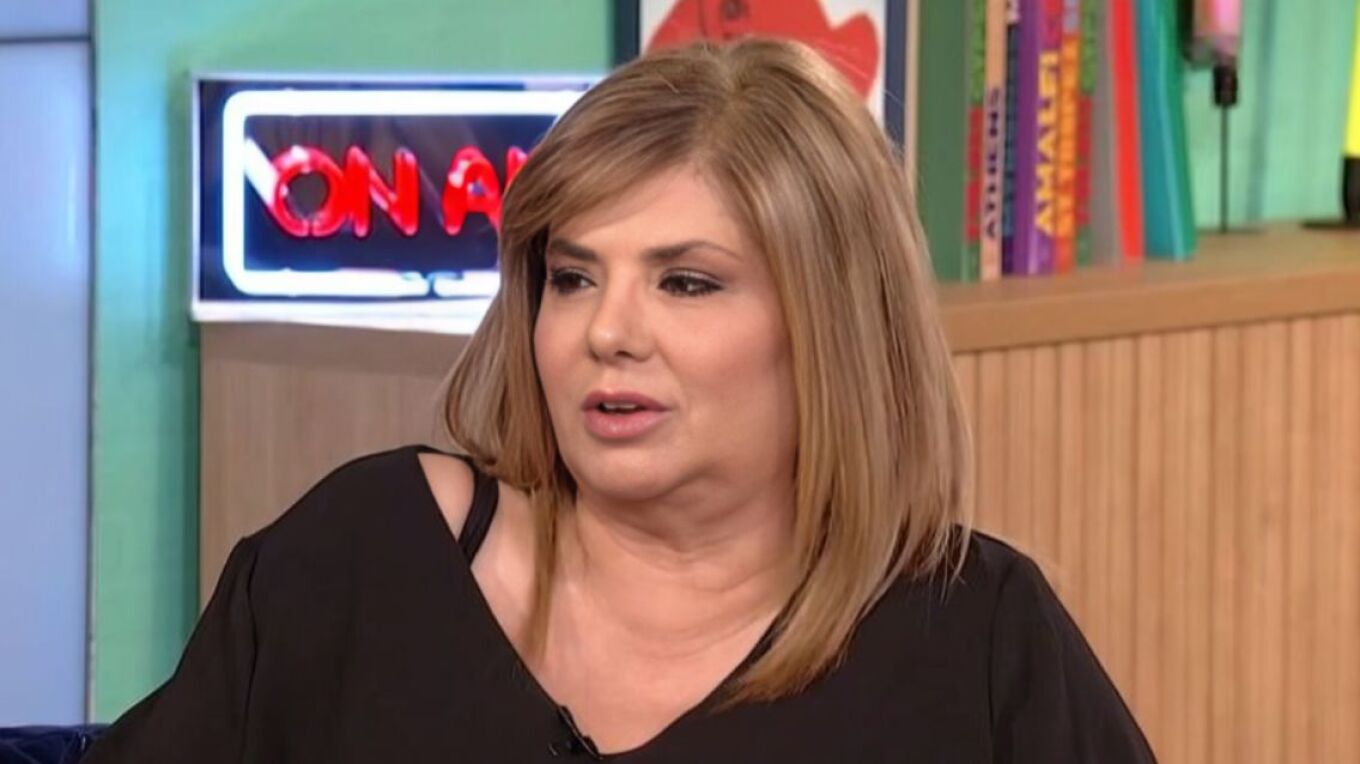 Η Βάσια Παναγοπούλου αποκάλυψε τον τρόπο που έμαθε σε ηλικία 10 ετών ότι ο πατέρας της πέθανε: «Δεν υπάρχουν λόγια»