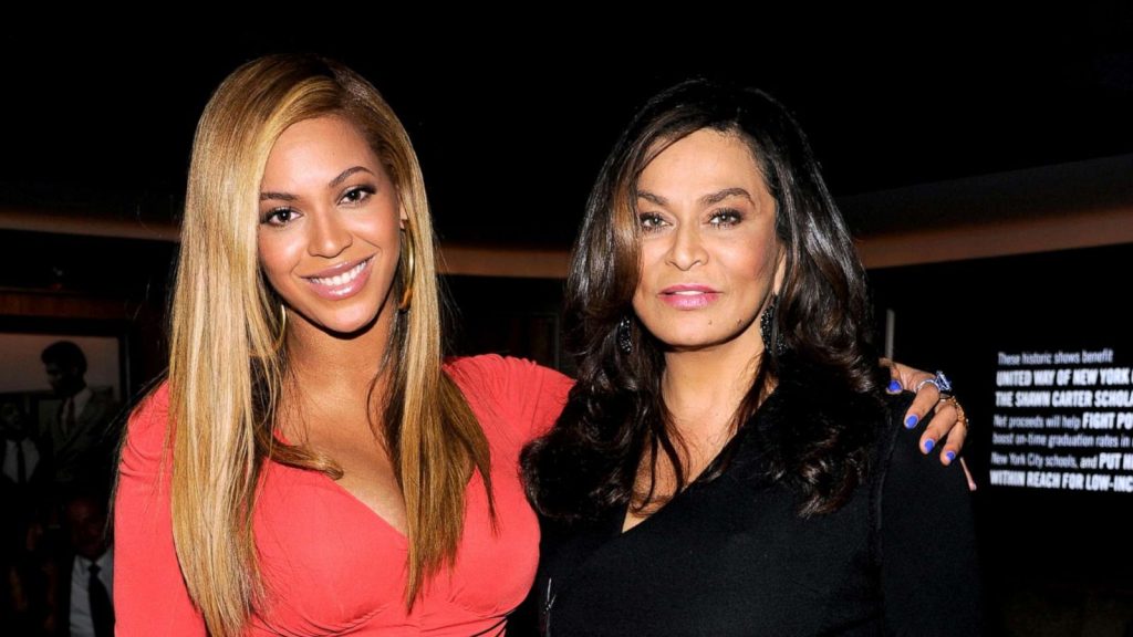 Τίνα Νόουλς: Η μητέρα της Μπιγιόνσε αποκάλυψε τον λόγο που η κόρη της χρειάστηκε ψυχοθεραπεία