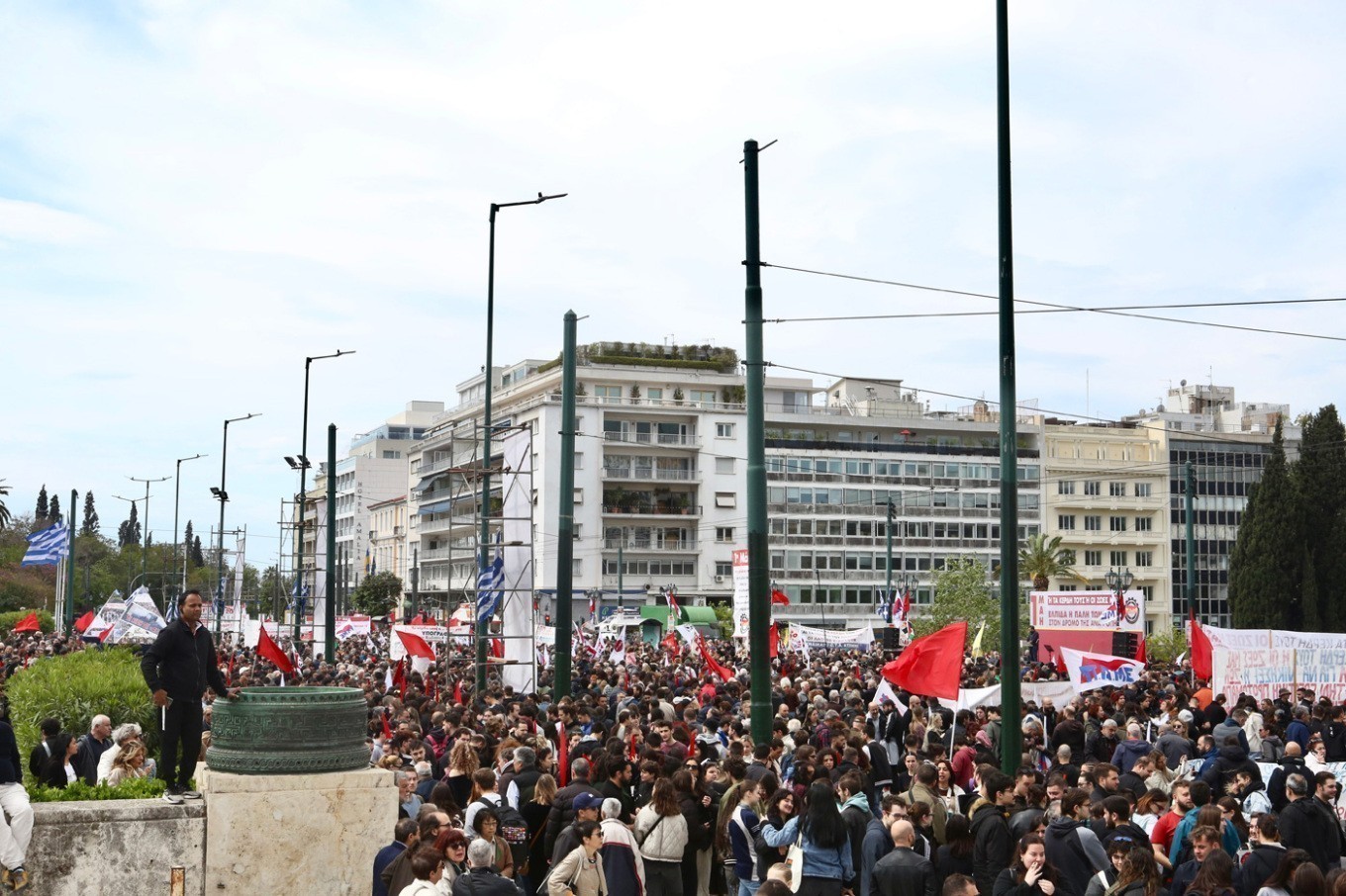 Ολοκληρώθηκαν οι συγκεντρώσεις για την Πρωτομαγιά – Άνοιξαν οι δρόμοι