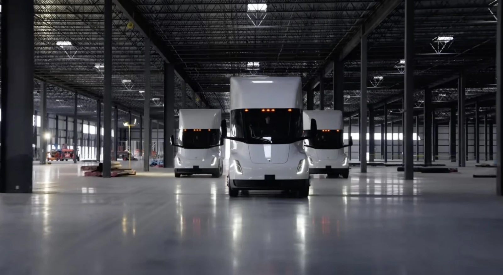 Tesla Semi: Καλά νέα για την παραγωγή του ηλεκτρικού φορτηγού;