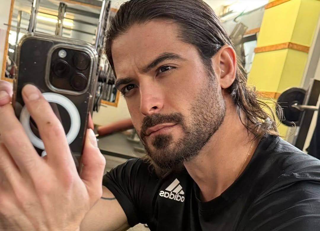 Θύμα διαδικτυακής απάτης ο Α.Μουγκοπέτρος: Επιτήδειοι χρησιμοποιούν το όνομά του για να αποσπάσουν χρήματα