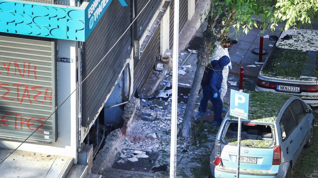 Έκρηξη στη Θεσσαλονίκη: Aπό τα Λαδάδικα παρέλαβε τη βόμβα η 38χρονη – Αναζητείται ο ενοικιαστής του διαμερίσματος