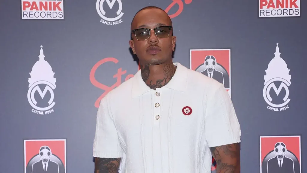 Light: Η νέα ανάρτηση του τράπερ μετά τον σάλο που προκάλεσε τραγούδι του – «Θα αλλάξω τον στίχο»