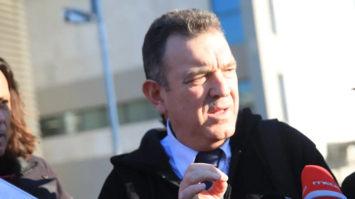 ΝΙΚΗ: Διεγράφη από το κόμμα η σύζυγος του βουλευτή Ν. Παπαδόπουλου