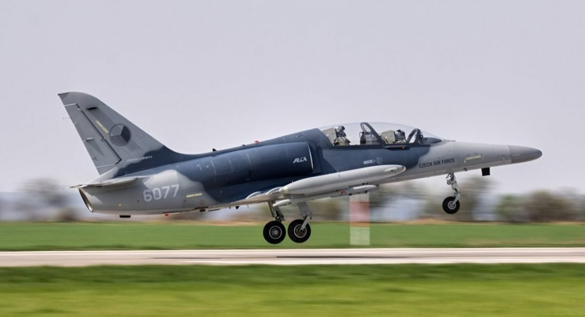 Η Τσεχία θα εκπαιδεύσει Ουκρανούς πιλότους σε αεροσκάφη Aero L-159 και σε F-16