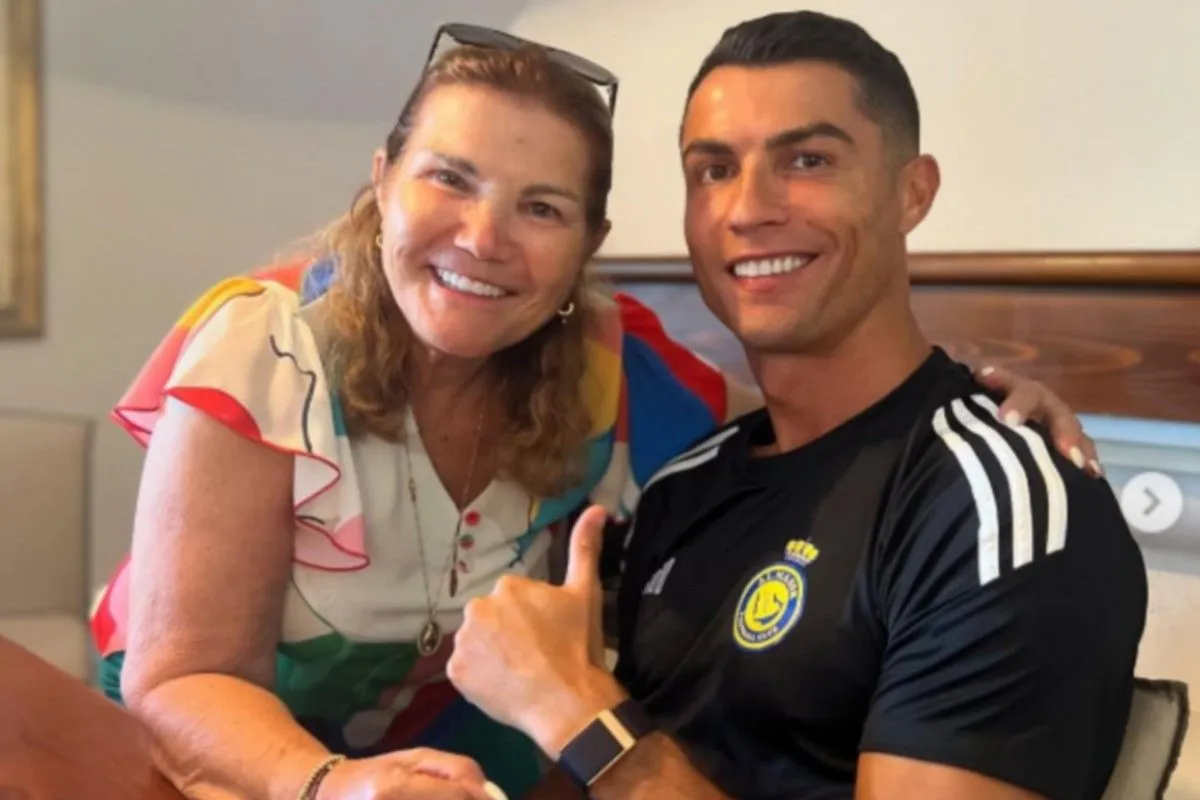 Οι ευχές του Κριστιάνο Ρονάλντο στη γυναίκα του και τη μητέρα του – «Κάθε μέρα είναι δική σας» (φωτο)
