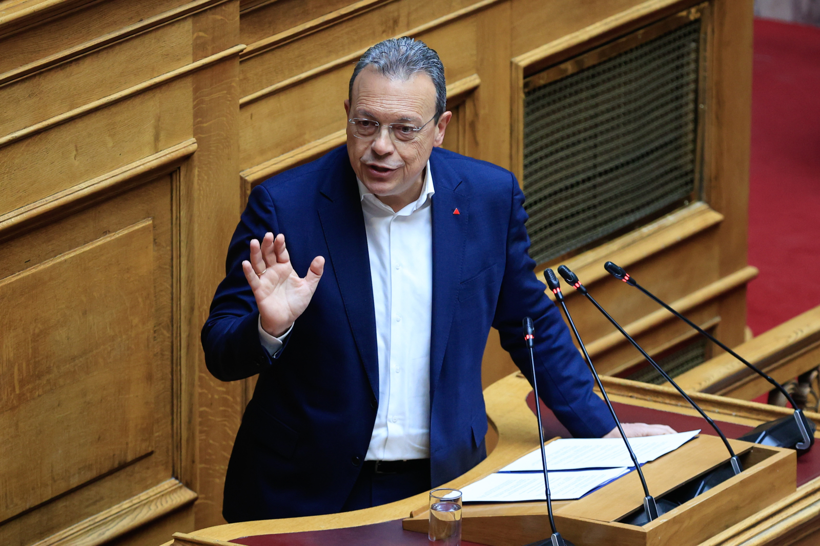 Σ.Φάμελλος για τη μήνυση σε βάρος του από την «Ομάδα Αλήθειας»: «Καθαρός ουρανός αστραπές δεν φοβάται»