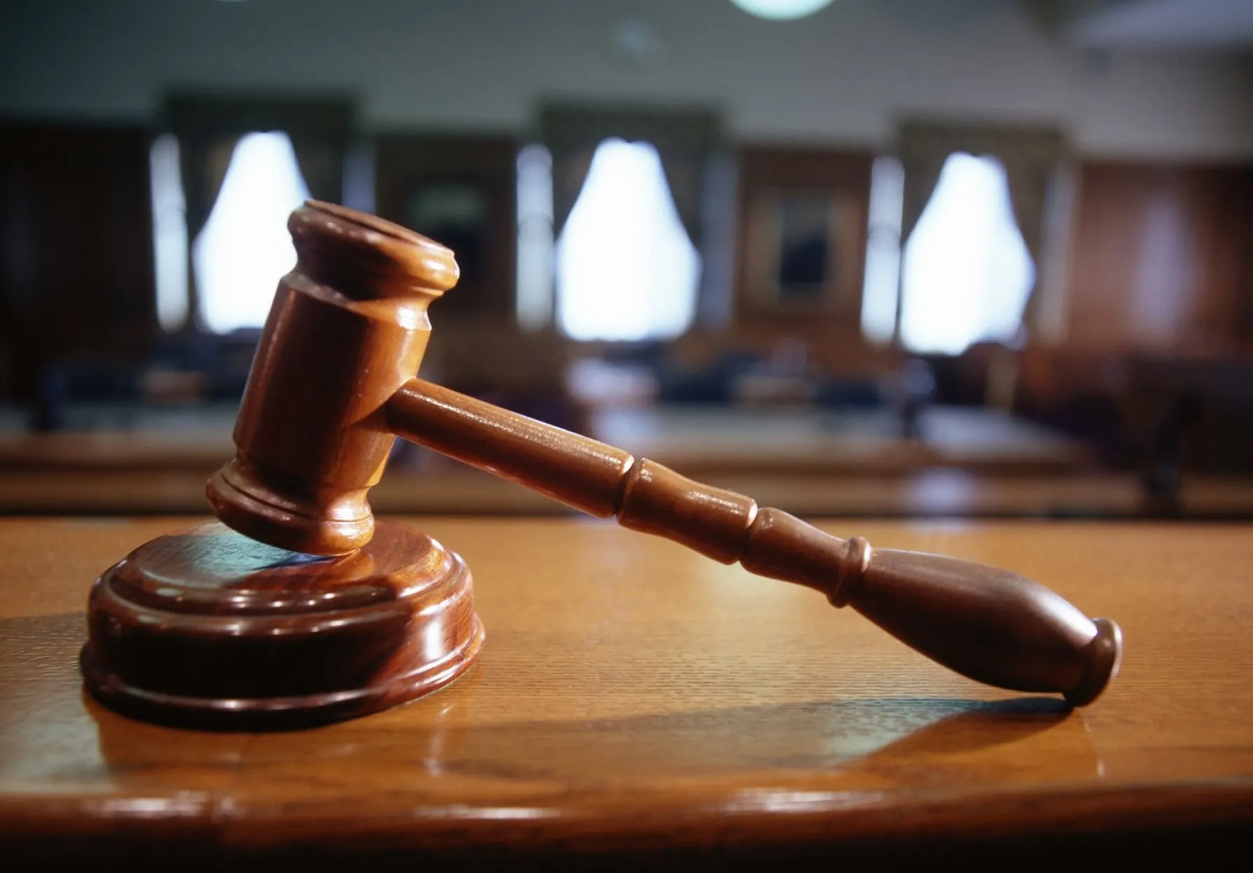 Θεσσαλονίκη: Στο δικαστήριο δύο άνδρες που κατηγορούνται ότι κατείχαν σπάνιο αγαλματίδιο του Μεγάλου Αλεξάνδρου