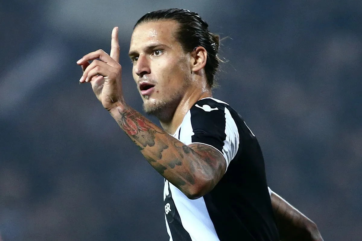 Αλεξάνταρ Πρίγιοβιτς: Και ο πρώην παίκτης του ΠΑΟΚ ανάμεσα στους εμπλεκόμενους του καβγά έξω από κλαμπ στη Σερβία