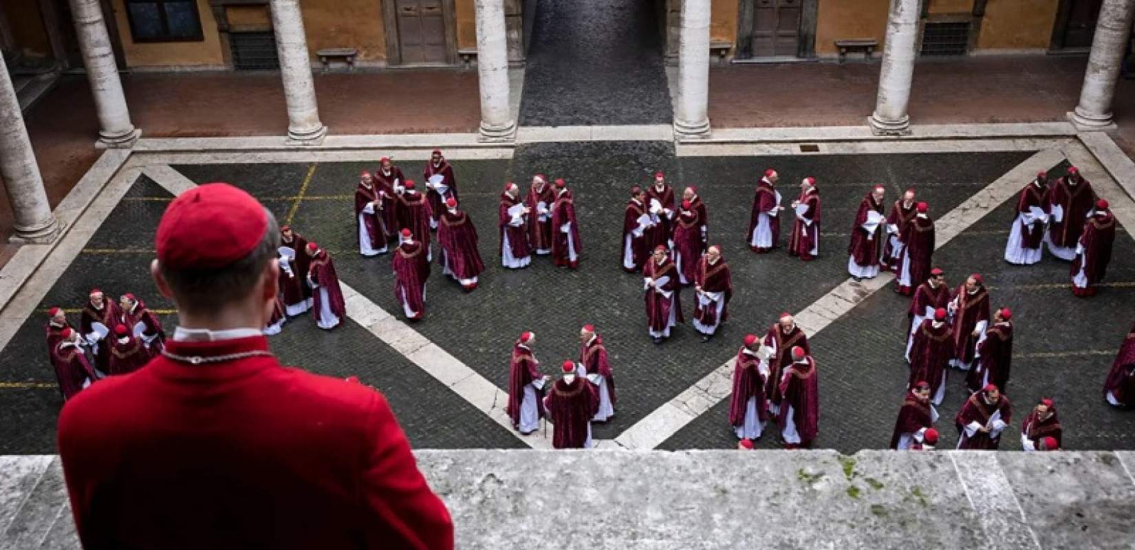 Βατικανό: Σήμερα συγκαλείται το Κονκλάβιο για την επιλογή του νέου Πάπα – Οι επικρατέστεροι υποψήφιοι