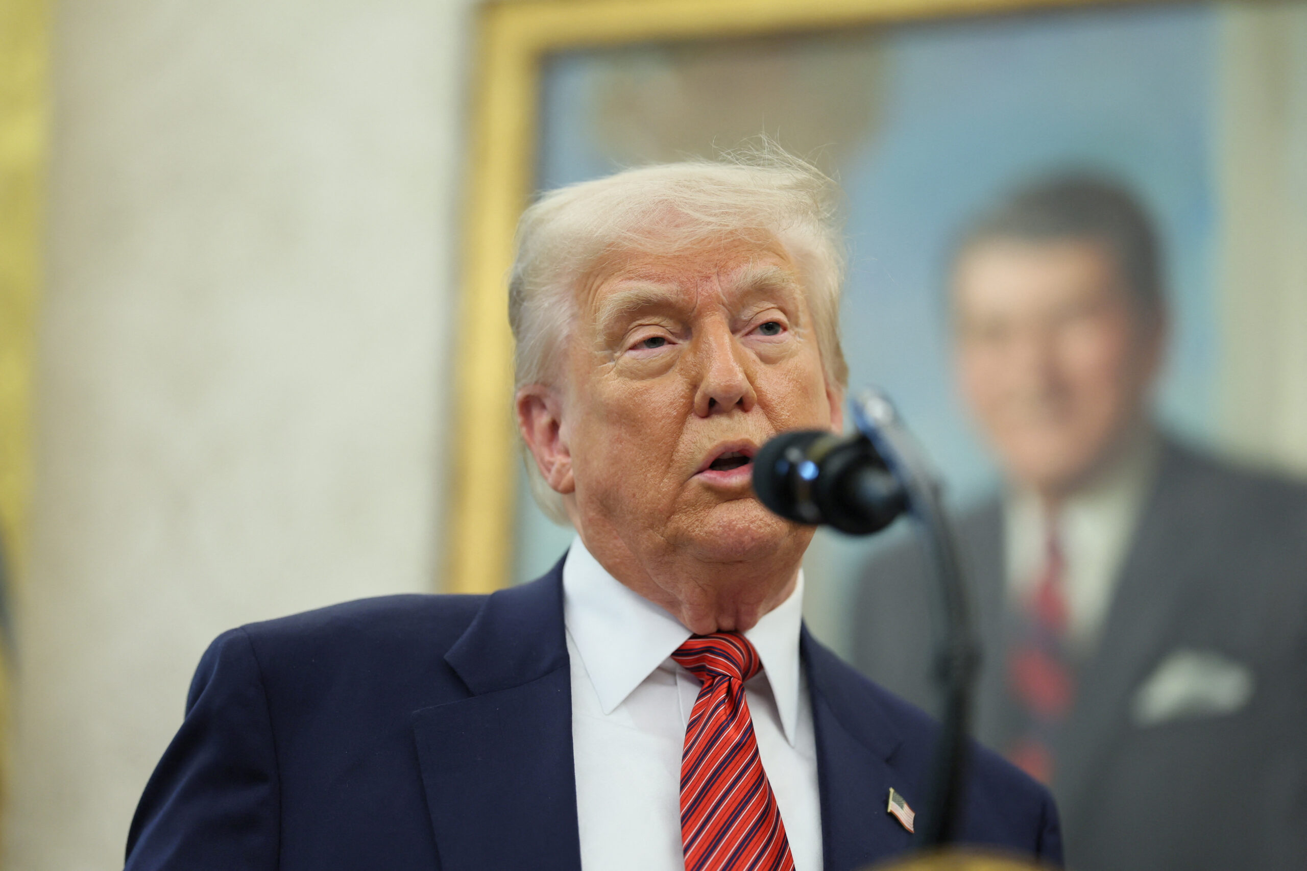 Συγχαρητήρια Ν.Τραμπ στον νέο Πάπα: «Μεγάλη τιμή που είναι Αμερικανός – Ανυπομονώ να τον συναντήσω»