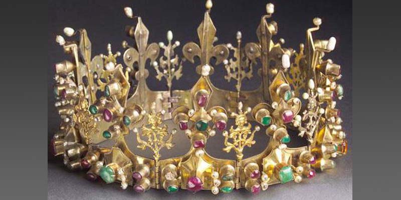 Γιατί οι γυναίκες των βασιλικών οικογενειών γεννούσαν μπροστά σε κοινό;