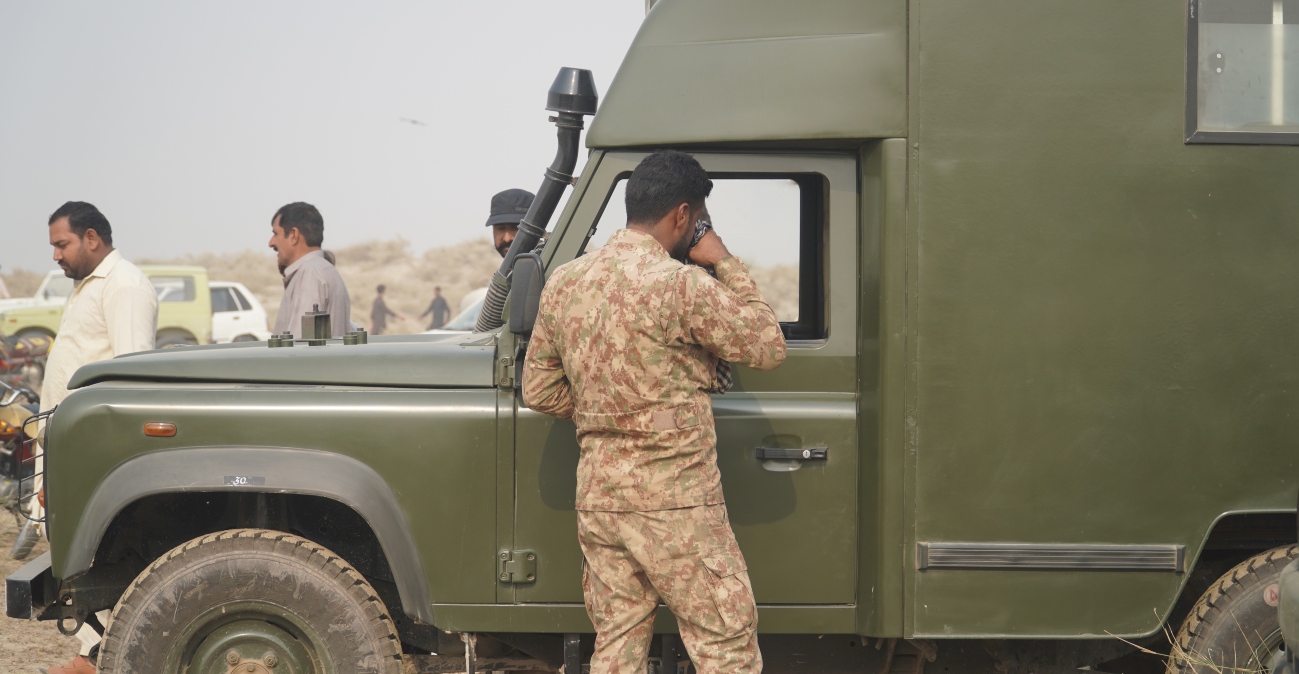 Ισλαμαμπάντ: «Θα δοκιμάσουμε πρώτα τη διπλωματία και μετά θα απαντήσουμε στην Ινδία»