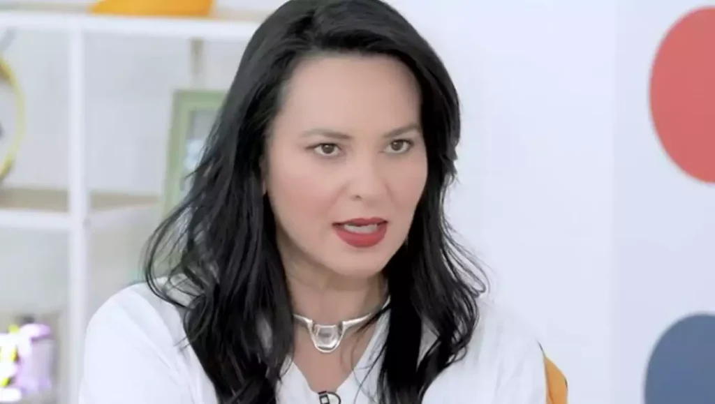 Ενοχλημένη με ερώτηση για τη Βίκυ Καγιά, η Ζενεβιέβ Μαζαρί: «Δεν μου είναι ευχάριστο και φαίνεται κιόλας»