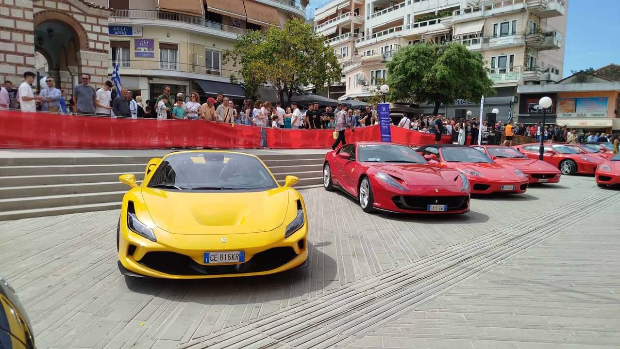 Απόβαση ιταλικού club Ferrari στην Άρτα και κοκκίνισε η πόλη