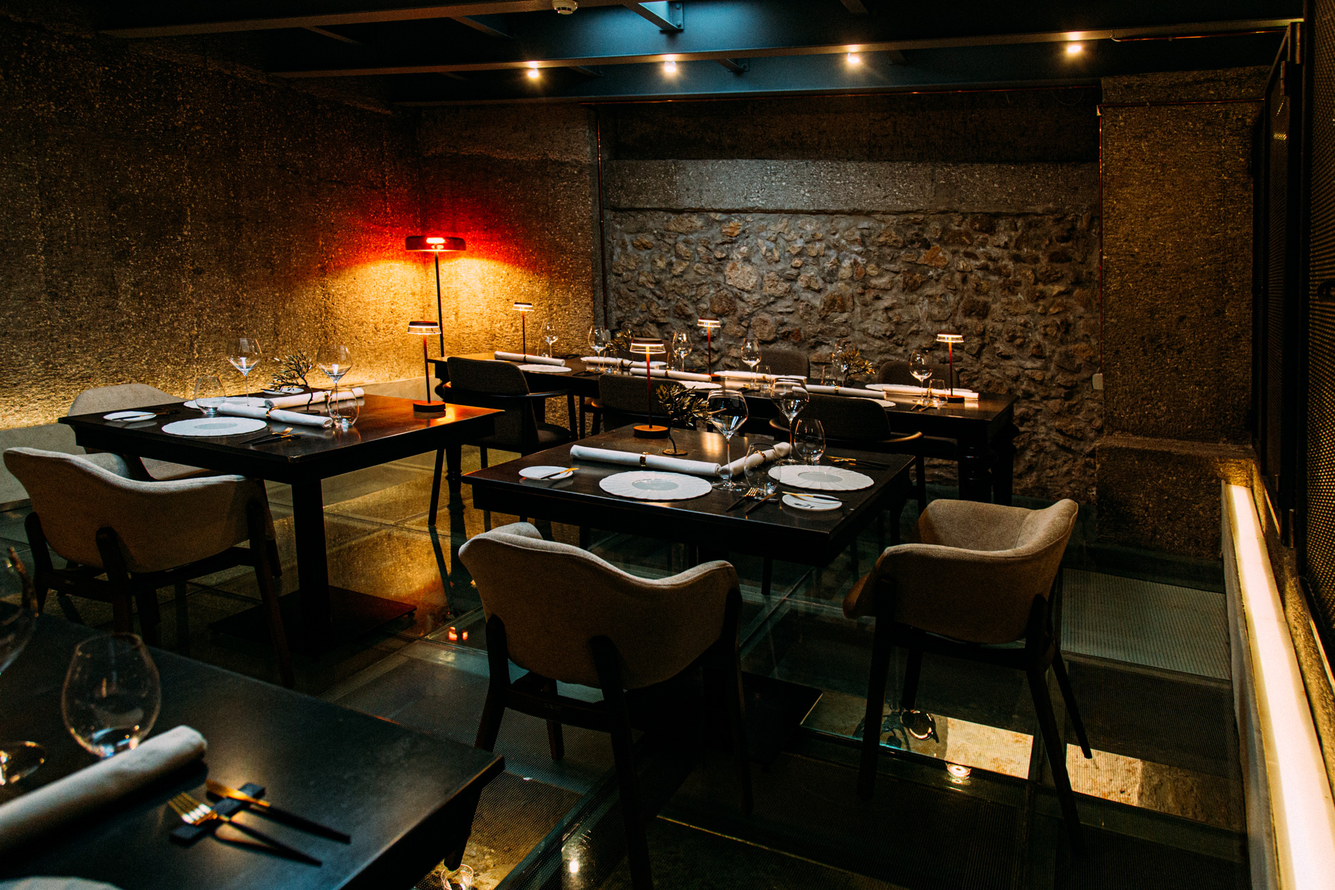 Αθήνα: «Λουκέτο» από την ΑΑΔΕ σε γνωστό εστιατόριο στο κέντρο της πόλης – Δεν εξέδωσε αποδείξεις 7.200 ευρώ