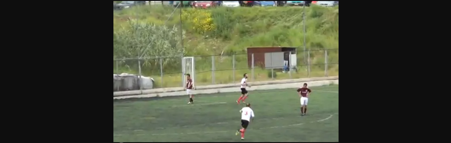 Πάτρα: Άγριο ξύλο σε αγώνα τοπικού – Φίλαθλος μπήκε στο γήπεδο και έστειλε στο νοσοκομείο ποδοσφαιριστή