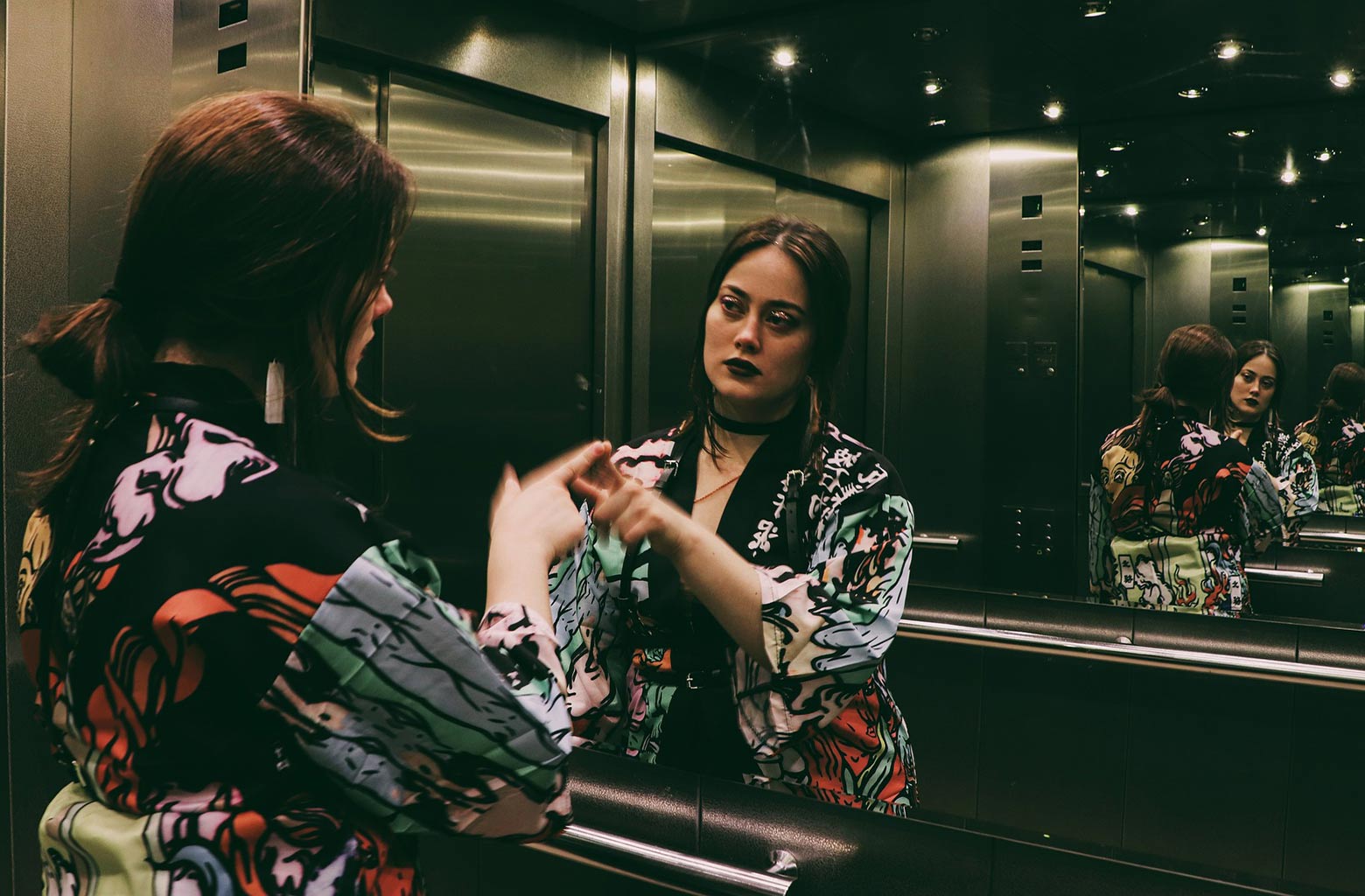 Αυτό το γνωρίζατε; – Γιατί τα ασανσέρ έχουν καθρέφτες στο εσωτερικό τους