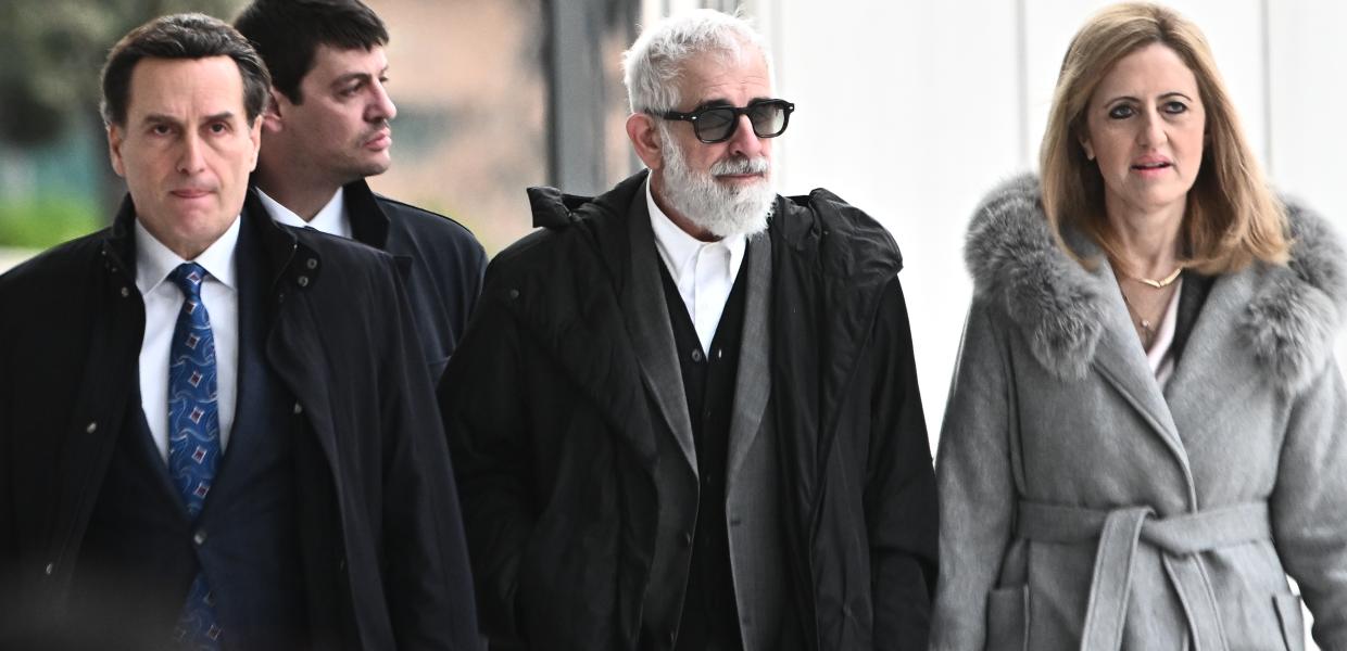 Διακόπηκε για αύριο η δίκη του Π.Φιλιππίδη – «Είναι προφανές ότι υπάρχει πρόθεση καθυστέρηση»