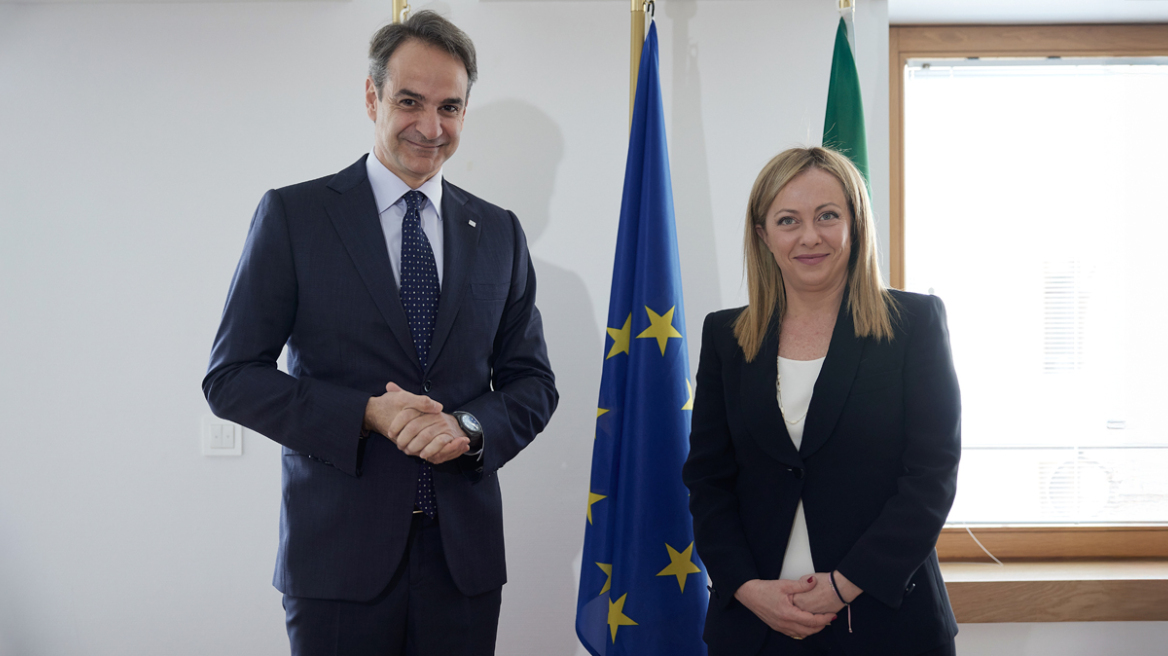 Οι κοινές δηλώσεις του Κ.Μητσοτάκη με τη Τ.Μελόνι: Συμφωνία για επενδύσεις 360 εκατ. ευρώ σε νέα τρένα (upd)