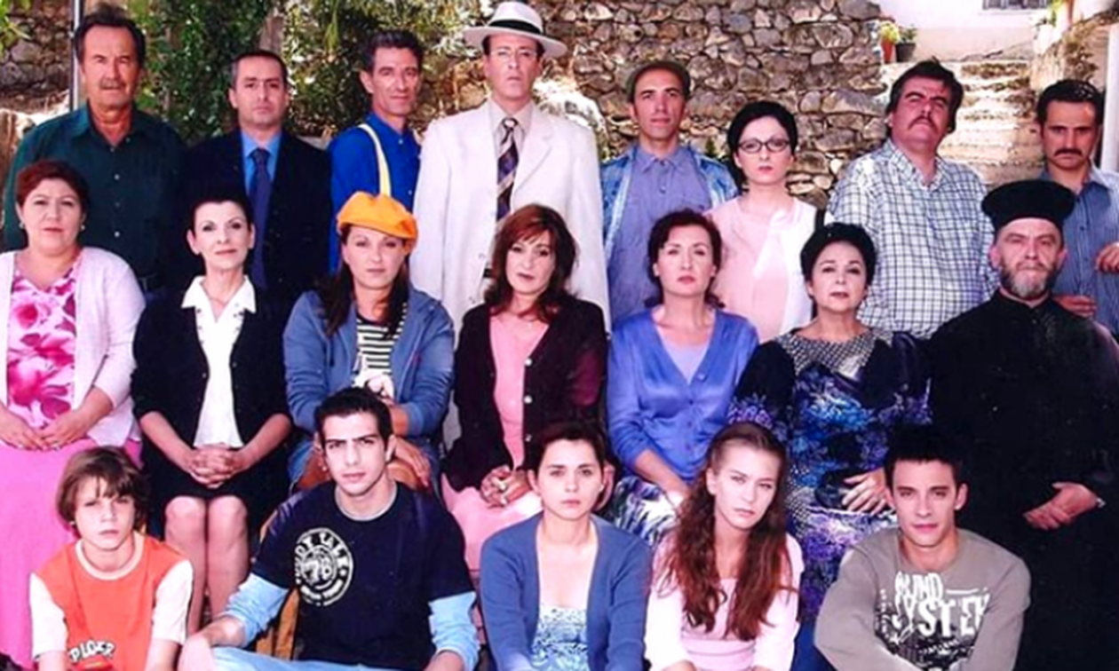 «Το Καφέ της Χαράς»: Δείτε πώς είναι σήμερα τα σπίτια των πρωταγωνιστών που έγιναν τα γυρίσματα (φωτο)