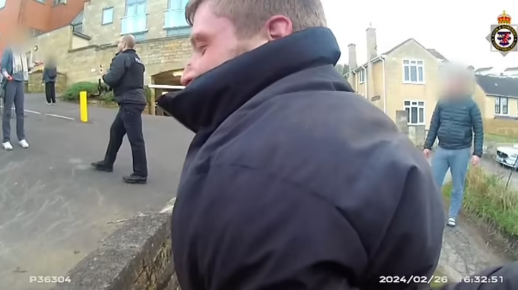 Σοκάρει η απόπειρα δολοφονίας 25χρονης από τον πρώην σύντροφό της με 15 μαχαιριές (βίντεο)