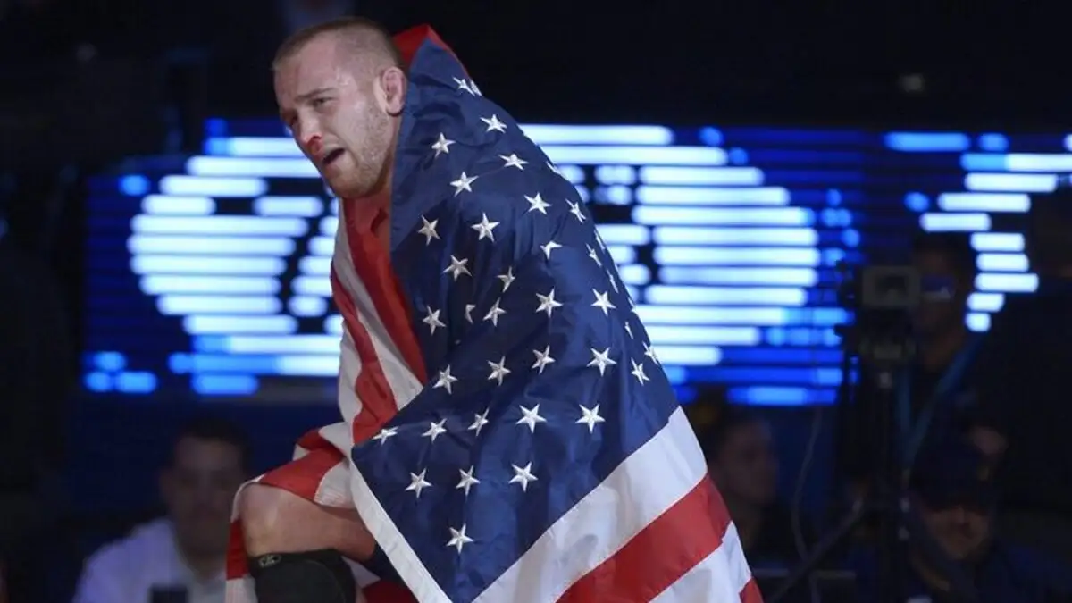 «Χρυσός» Ολυμπιονίκης της πάλης συνελήφθη για υπόθεση πορνείας στις ΗΠΑ