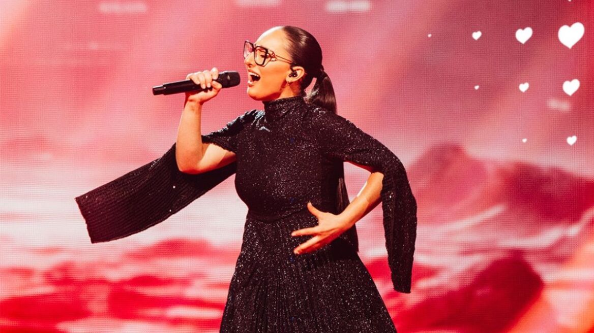 Η Κλαυδία αποκάλυψε τον συμβολισμό της Καρυάτιδας κατά την παρουσία της στη Eurovision (βίντεο)