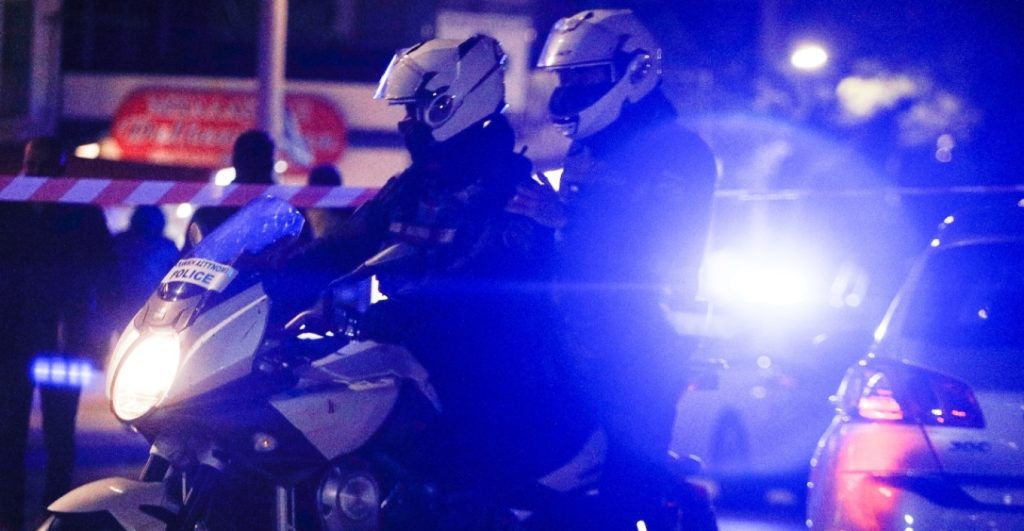 Πάτρα: Συνελήφθη 54χρονος που ξυλοφόρτωνε άγρια μια ανήλικη κοπέλα – Τη χτυπούσε με καλώδιο και γροθιές στο κεφάλι